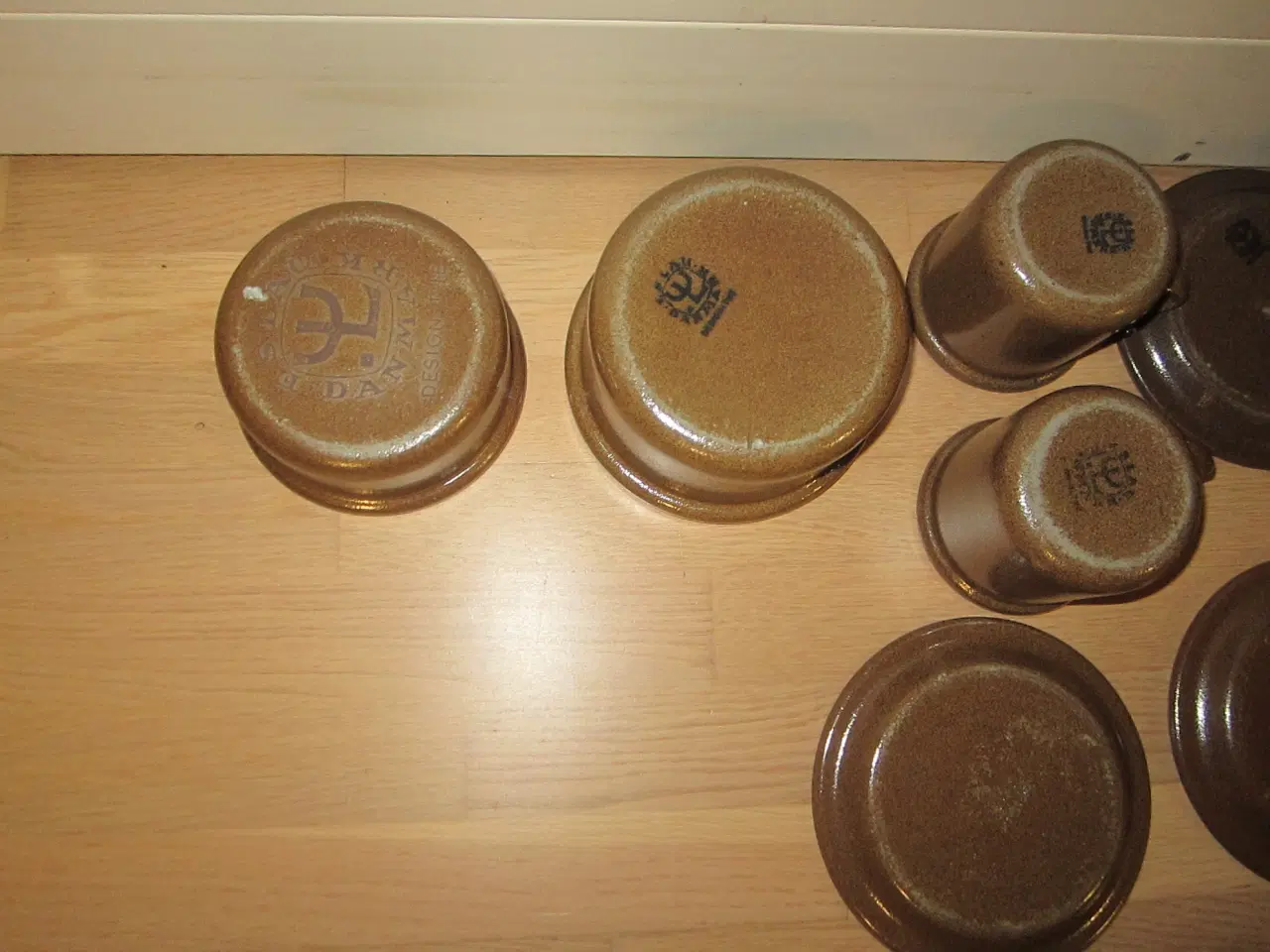 Billede 2 - Fint Eslau keramik  tekande, krus , skåle m.m.