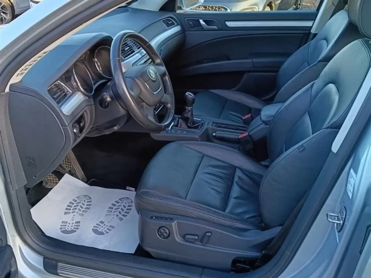 Billede 5 - Skoda Superb Combi 1,6 TDI Common Rail DPF Greenline Elegance 105HK Stc