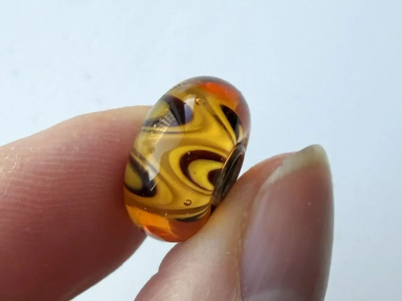 Billede 2 - Troldekugler - Trollbeads. Gyldent glasled.