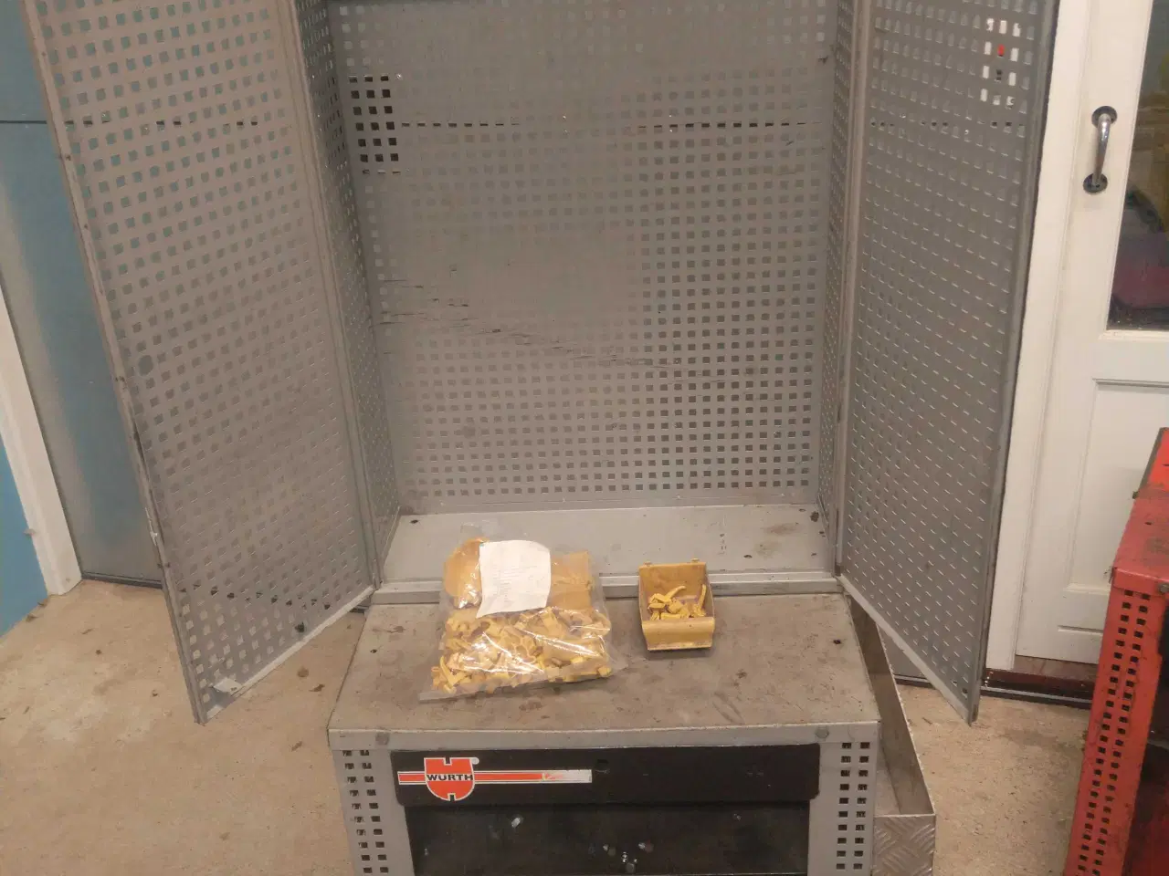 Billede 2 - Würth værkstedsvogn.