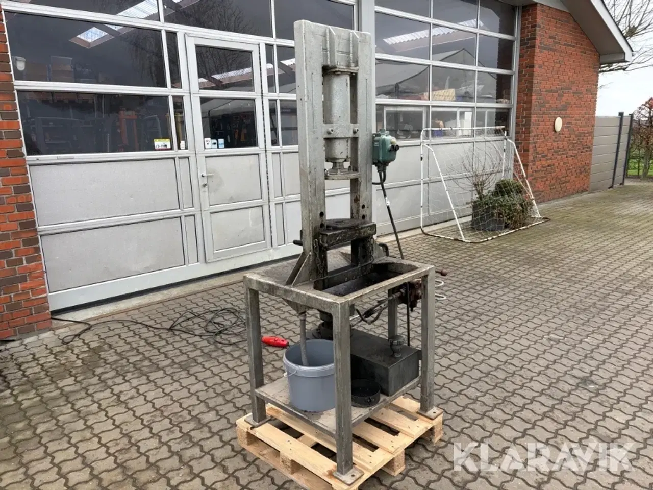 Billede 2 - Værkstedspresser