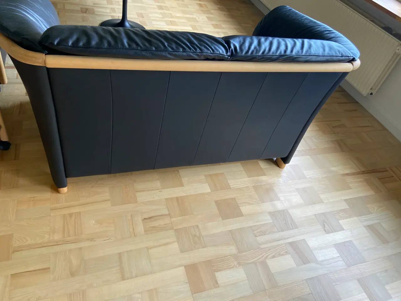 Billede 1 - 2 Pers. Sofa 