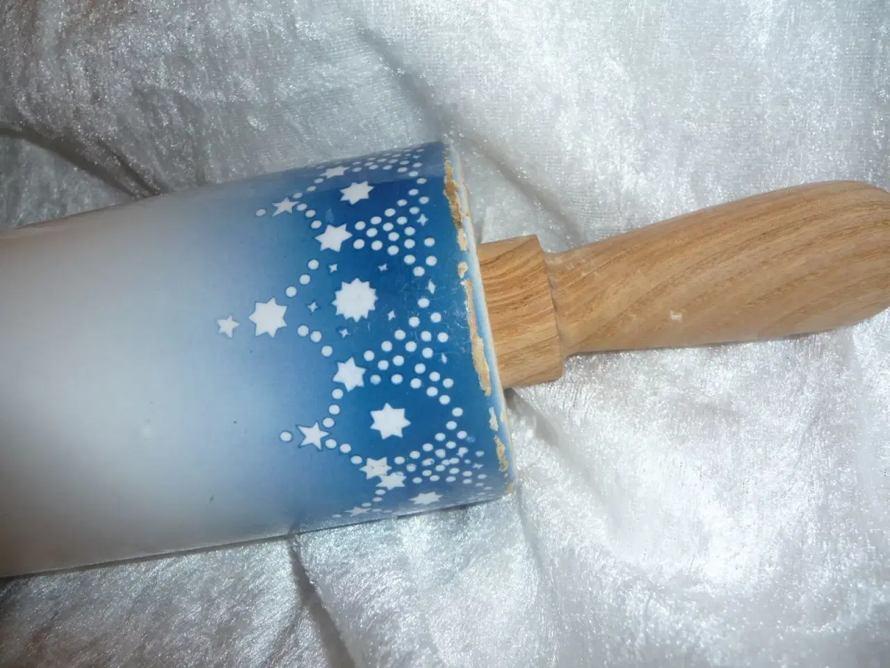 Billede 3 - porcelæns kagerulle, med træ håndtag