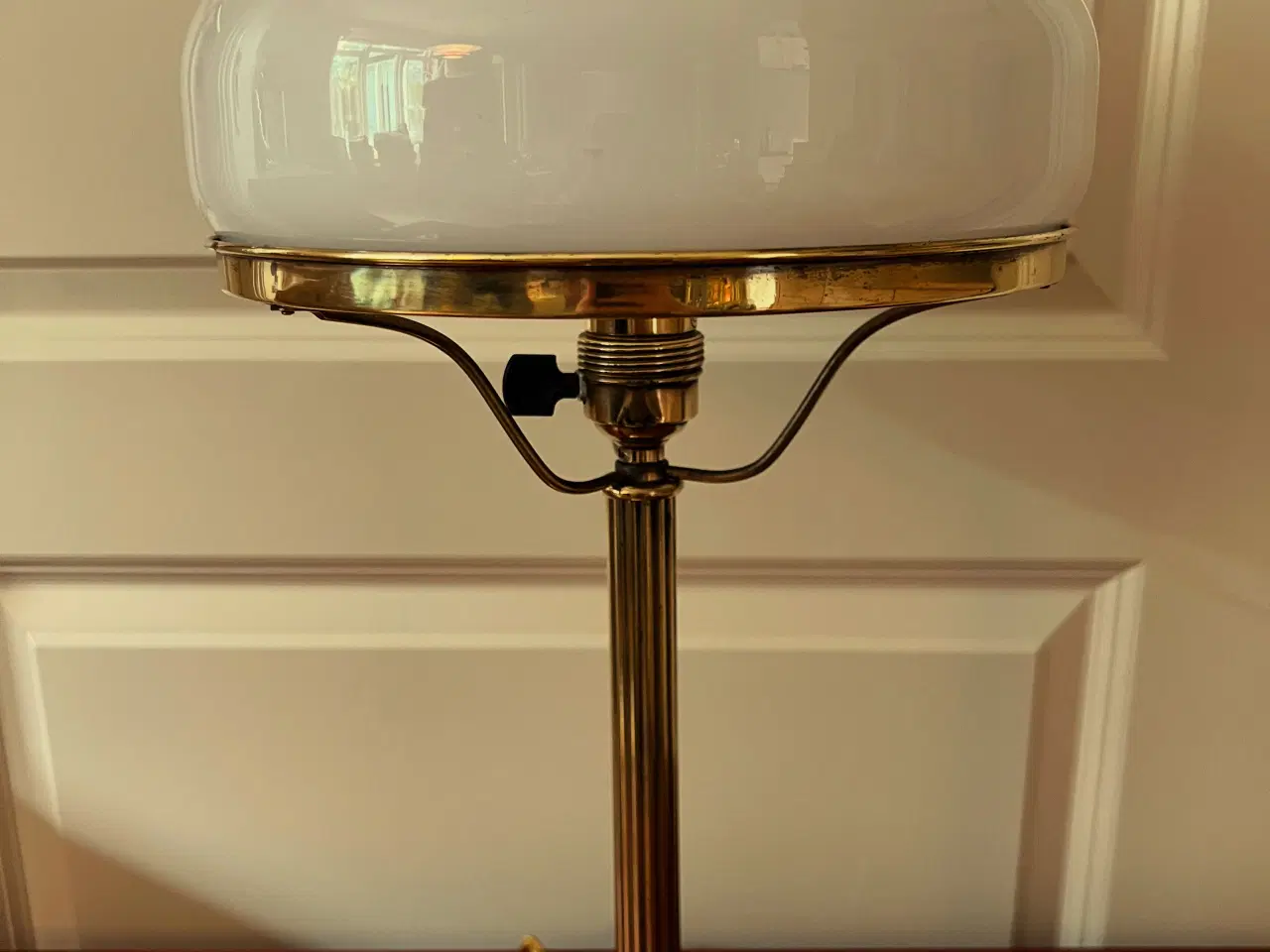 Billede 2 - Smuk gammel Strindberg messing lampe 
