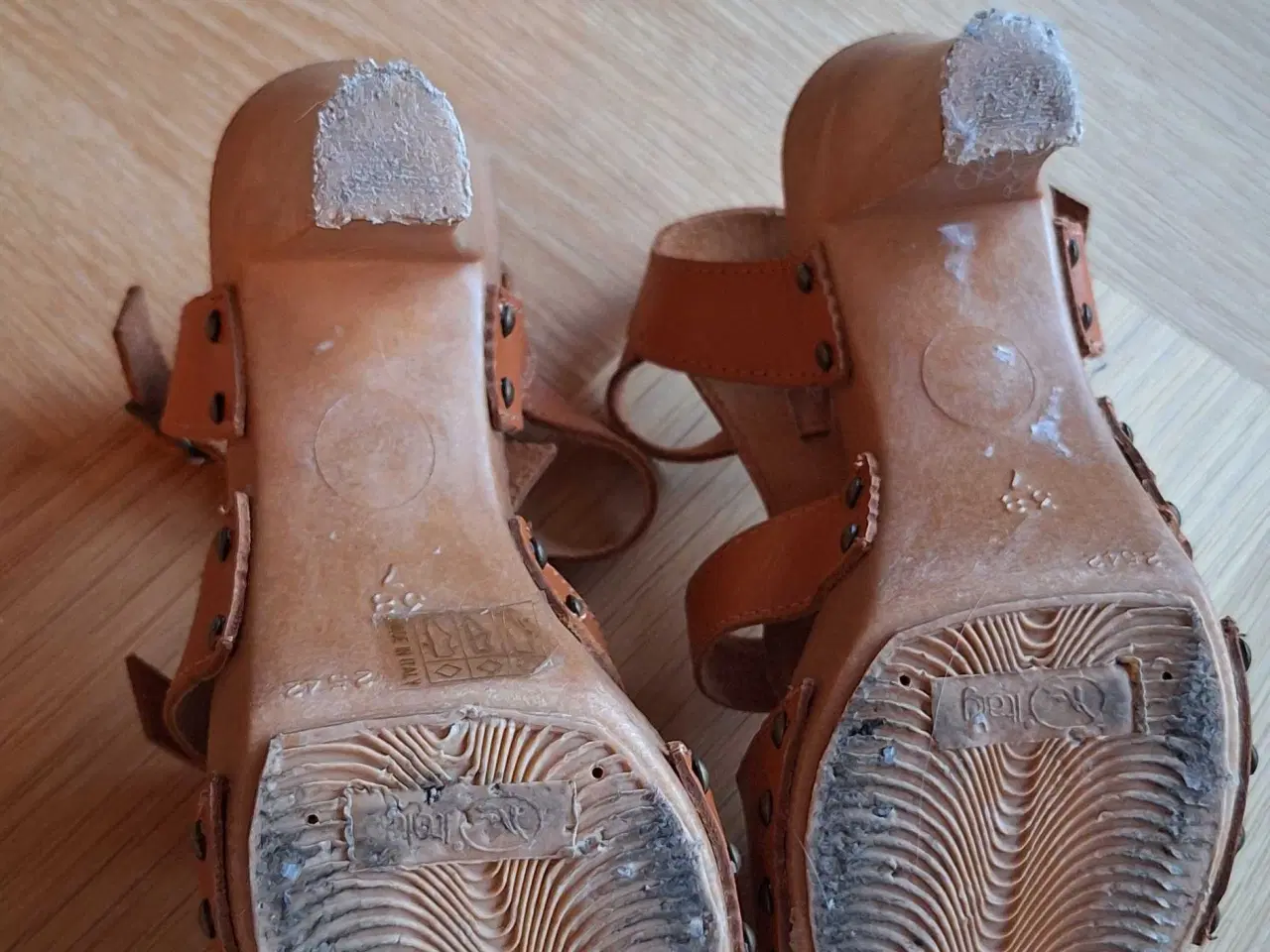 Billede 3 - Sandaler str. 38