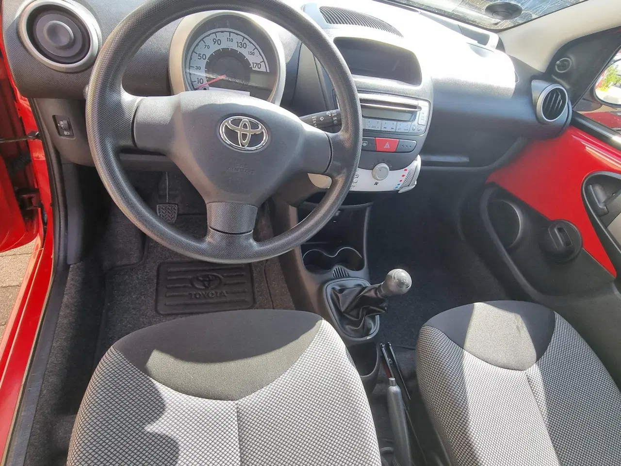 Billede 7 - Toyota Aygo 2012 - Lav km