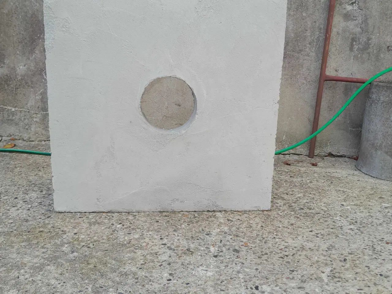 Billede 1 - Skorstens afdækning  ø 18 cm 72 × 72 cm 
