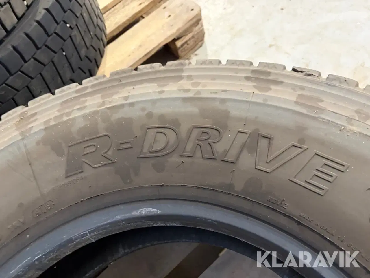 Billede 4 - Dæk Bridgestone R-drive 1 styk