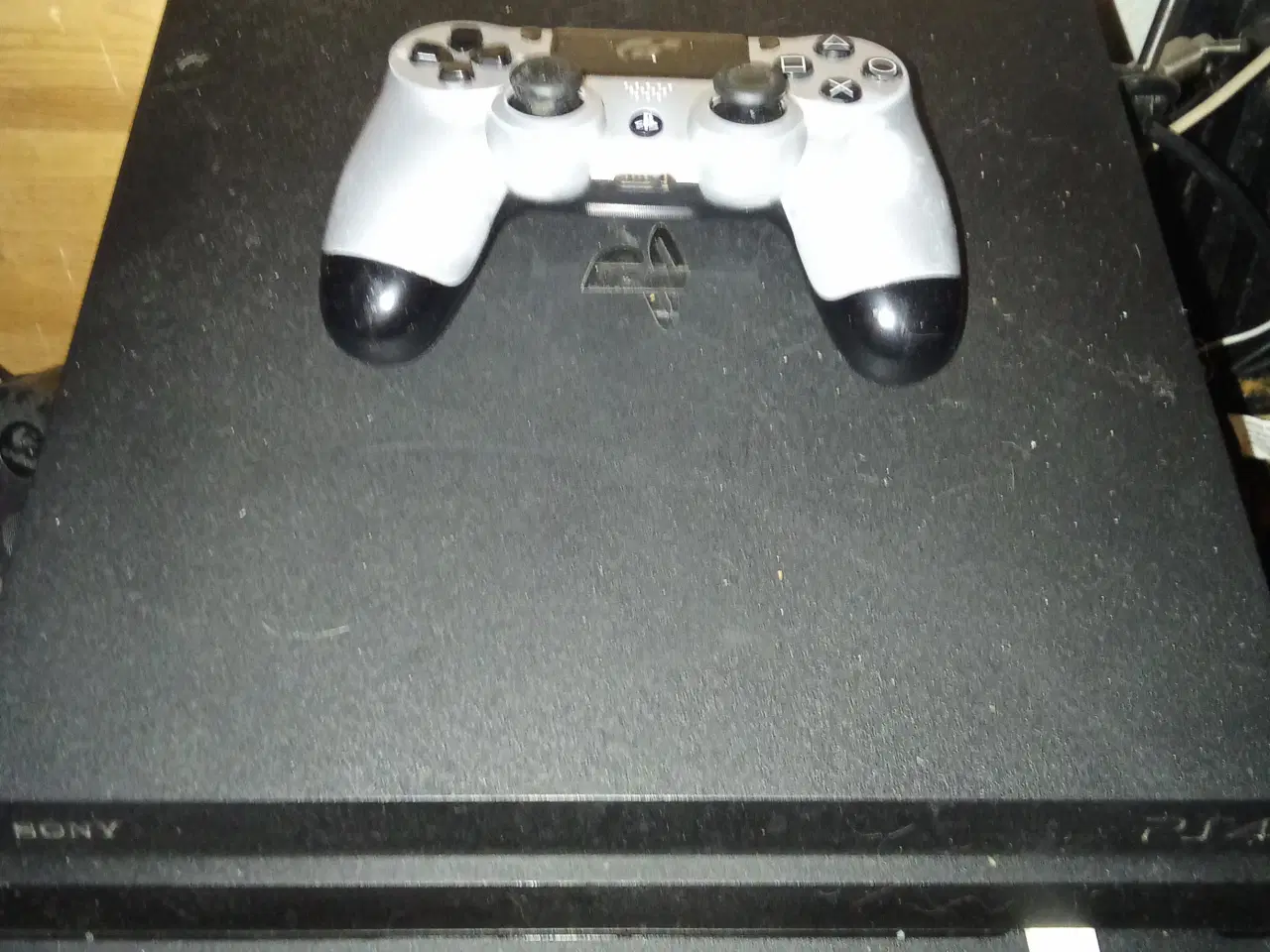 Billede 1 - PlayStation 4med spil alt virker 