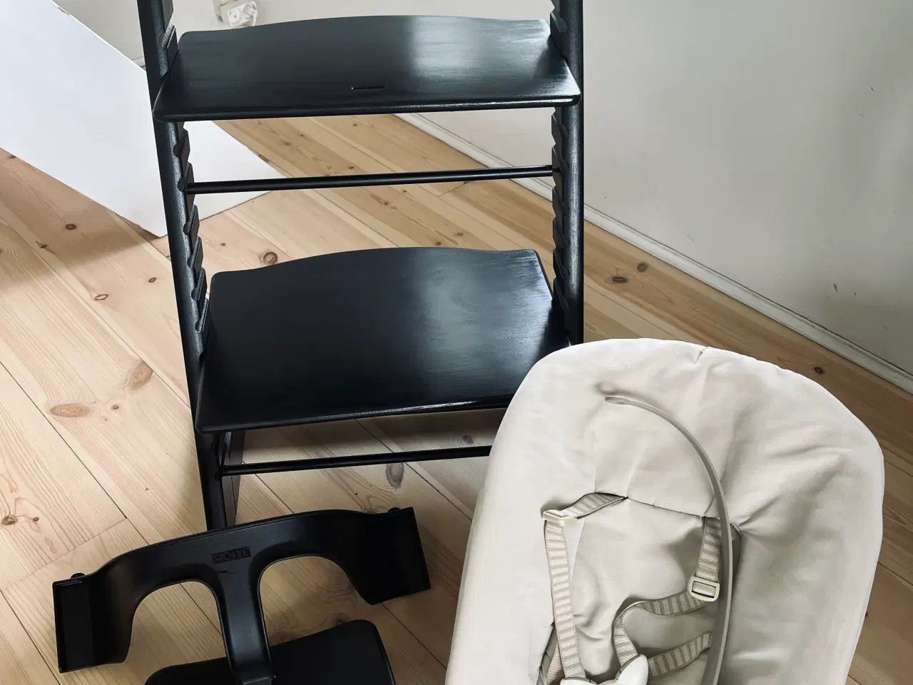Billede 1 - Trip trap stol m. Indsatser