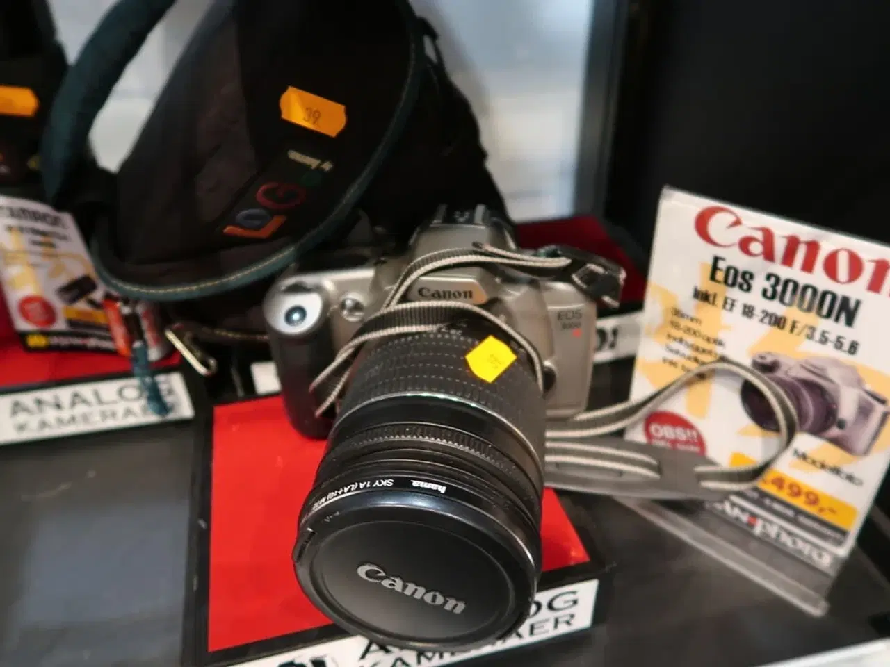Billede 2 - Analog kamera CANON E0S 3000N med taske med objektiv TAMRON SP 70-210mm
