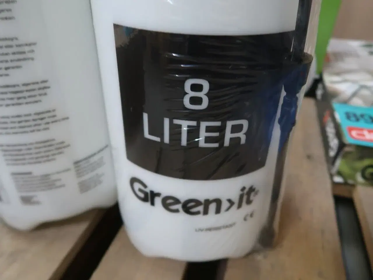 Billede 3 - 2 stk. HOME It® havesprøjte med pumpe 8 liter