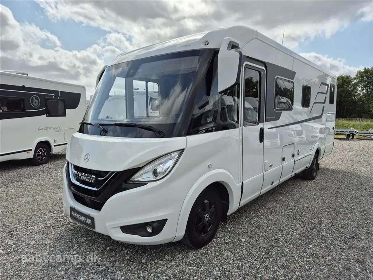 Billede 4 - 2020 - Hymer Masterline BML I780   Luksus på Mercedes Chassic. Solceller. Automatgear. To batterier. Inverter. vandbåret gulvarme.