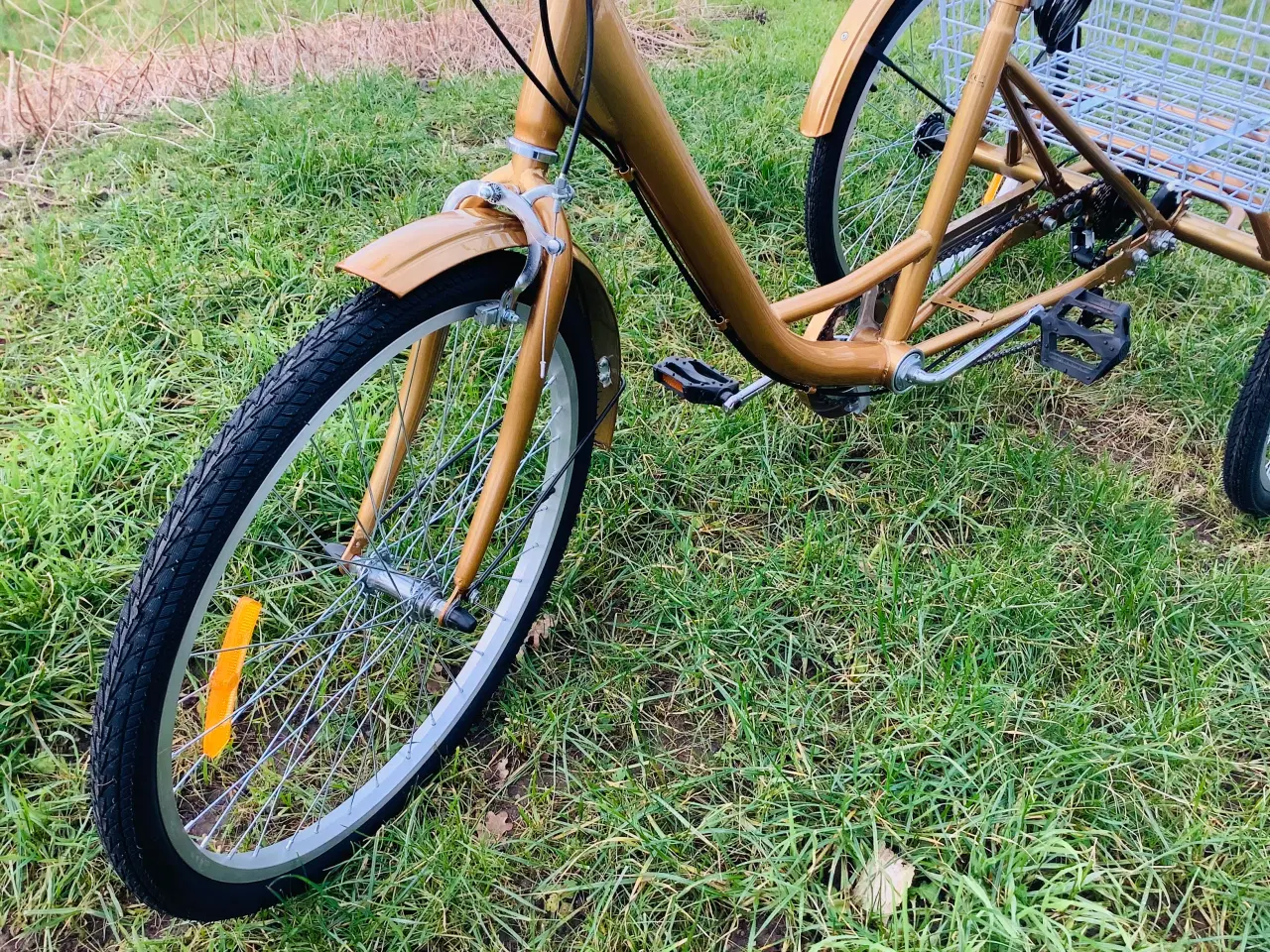 Billede 2 - Seniorcykel Fabriksny, 6 gear, god kvalitet...