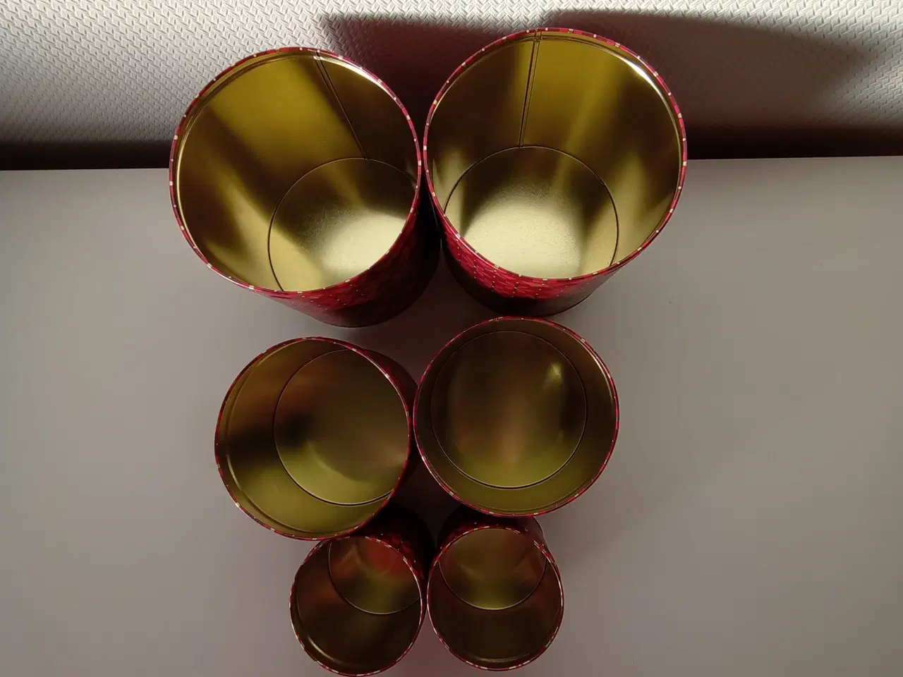 Billede 3 - 3 Kagedåser. Flot sæt i 3 størrelser.