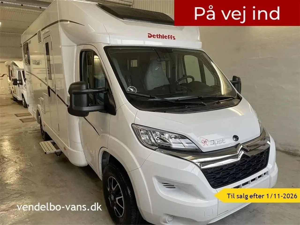 Billede 1 - 2026 - Dethleffs Just T 7052 EBL   Enkeltsenge over garagen og face to face siddegruppe