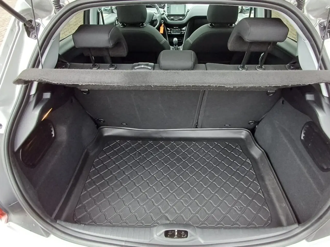 Billede 21 - Peugeot 208 1,6 BlueHDi 100 Allure