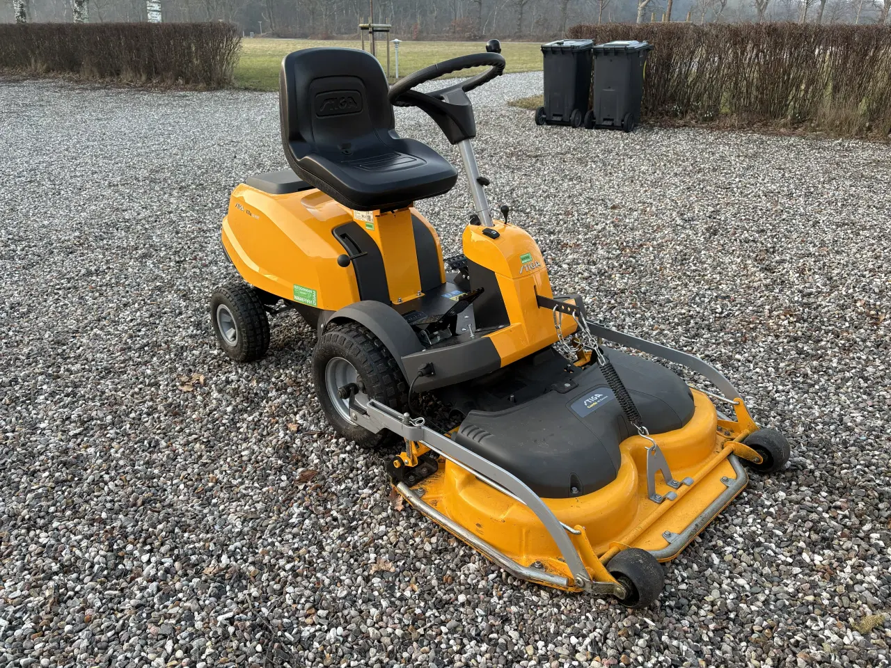 Billede 2 - Stiga Villa 16 HST årg. 2020