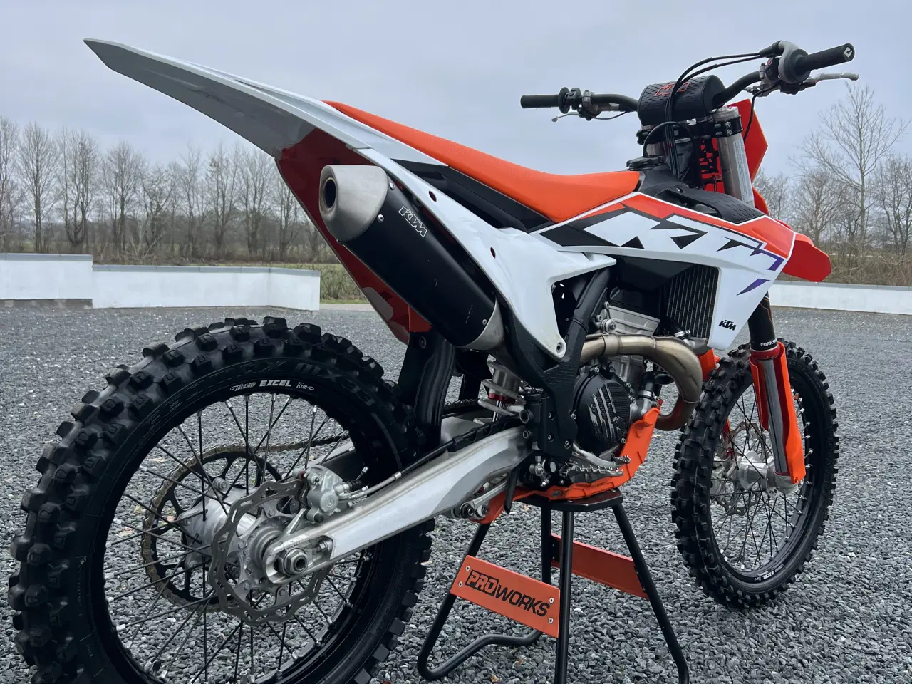 Billede 2 - KTM 350 SXF 2023 med 60 timer (Garanti)