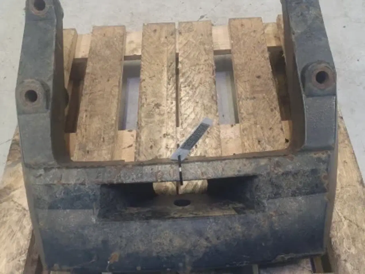 Billede 6 - New Holland TM120 Frontvægt 82016365