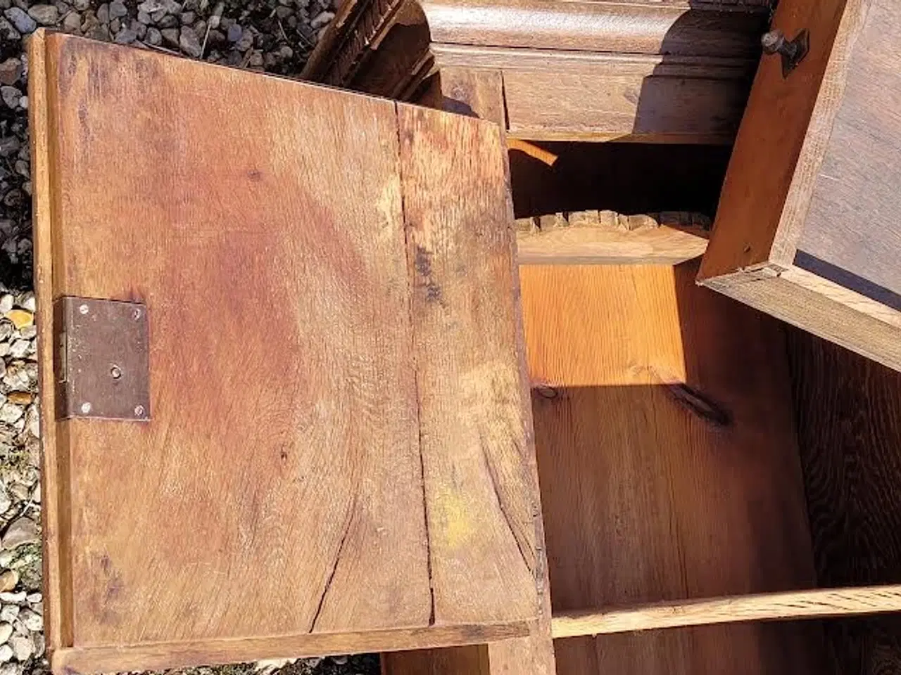 Billede 2 - Tobaksskab