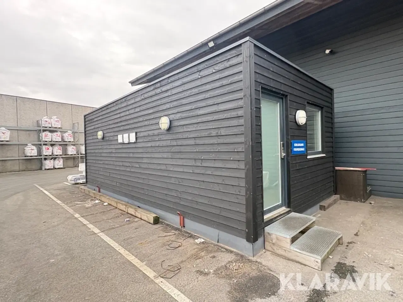 Billede 1 - Kontormodul med toilletter og omklædning