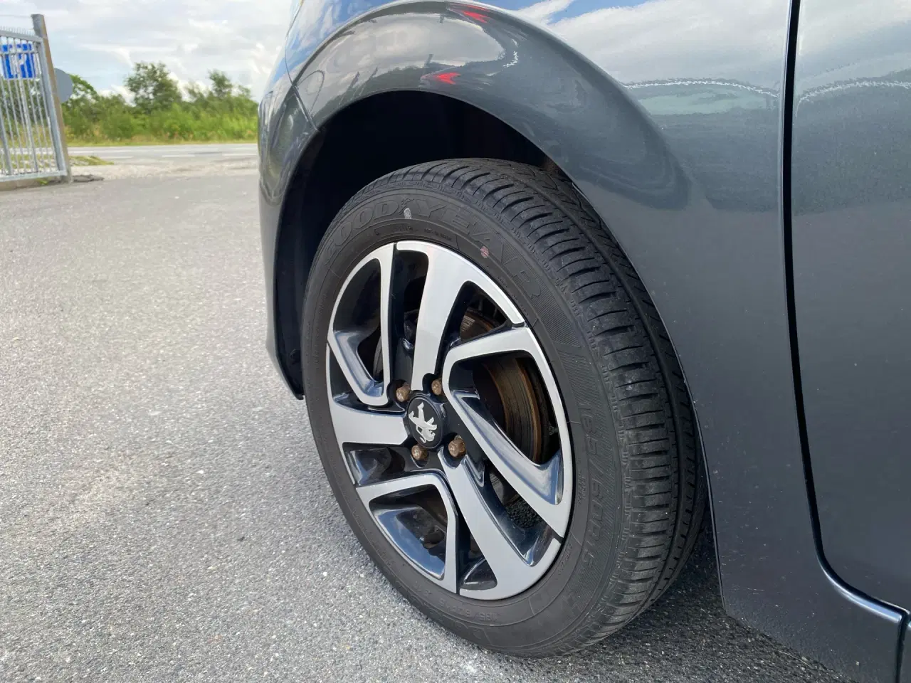 Billede 9 - Peugeot 108 1,0 e-Vti Allure+ 72HK 5d