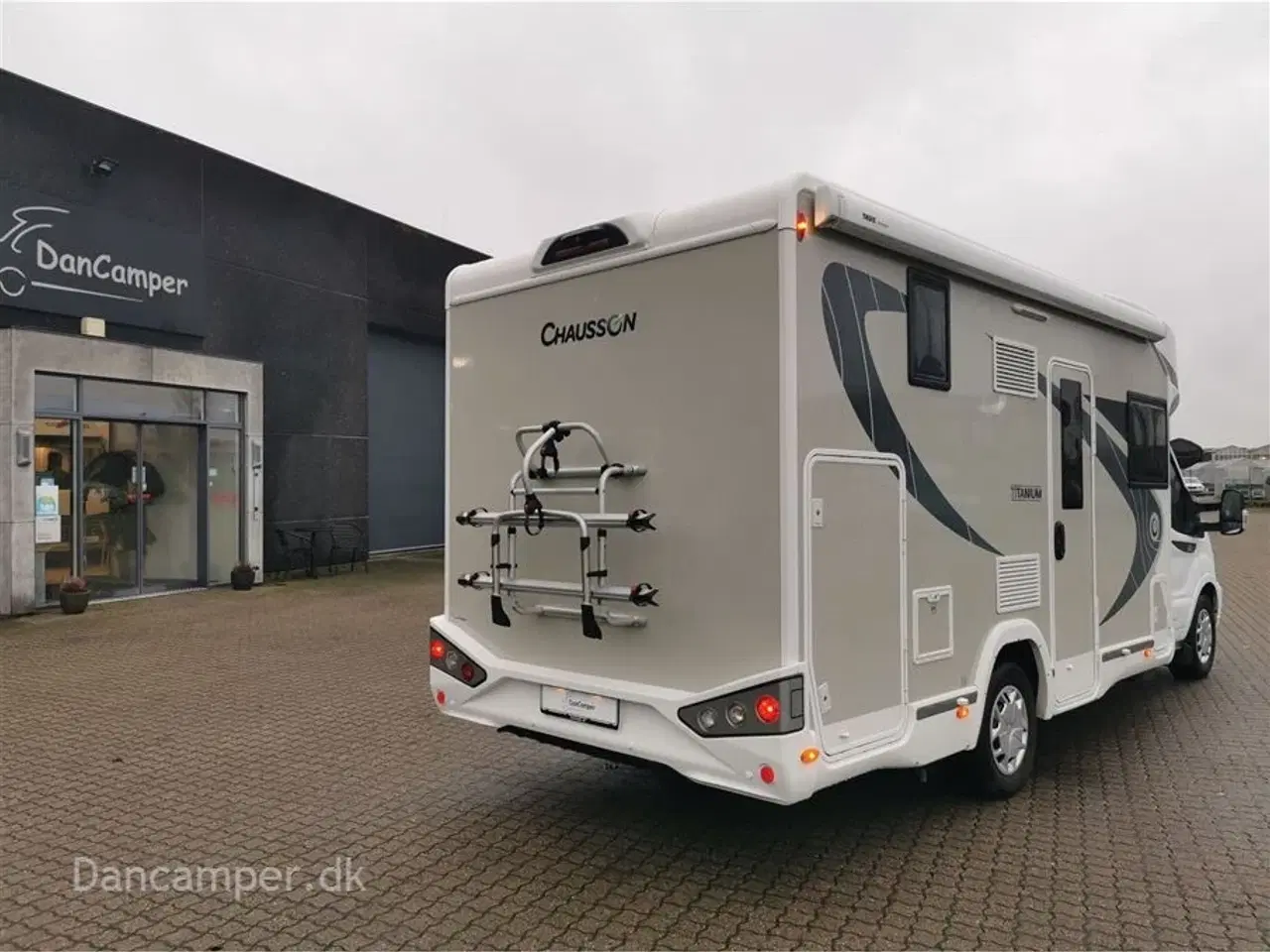 Billede 3 - 2020 - Chausson Titanium 640   Lounge siddegruppe , Dobbeltseng, Populær model , 170Hk, 6-trins automatgear, solcelle