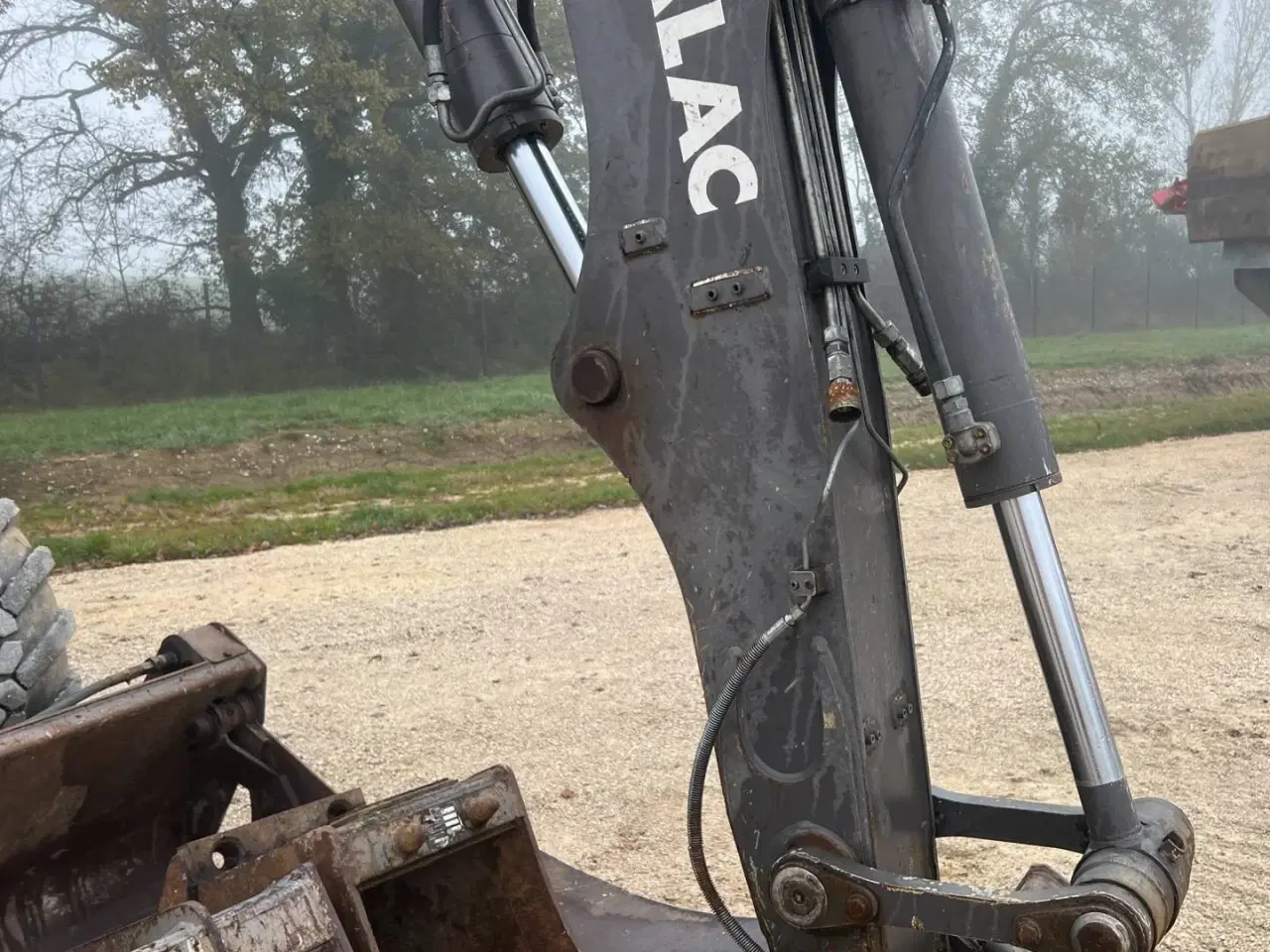 Billede 8 - hjulgraver Mecalac 12 MTX