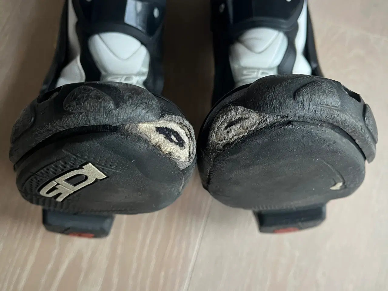 Billede 4 - Sidi mc-støvler str. 43 til til reparation 