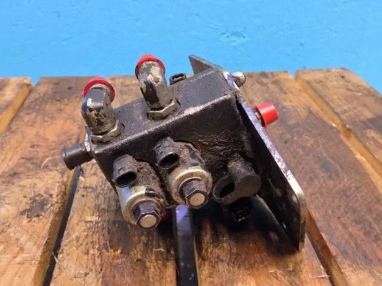 Billede 15 - Massey Ferguson 6290 Trykventil 3795675M13