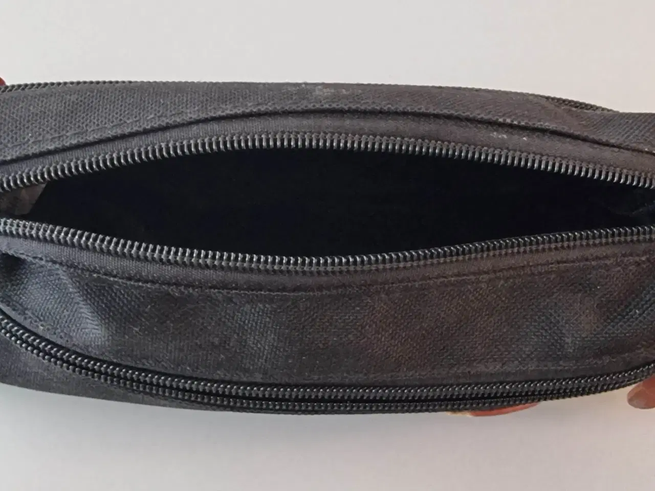 Billede 5 - Penalhus - Real Republic - Authentic sort