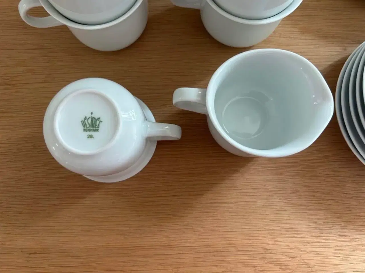 Billede 3 - Hvid polar Desiree, Dansk stel. 