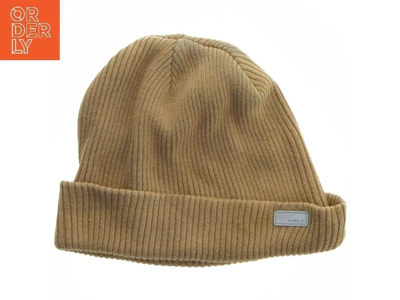 Billede 1 - Børnehue i ribstrik fra Name It (str. 7-9 år 23x18 cm)