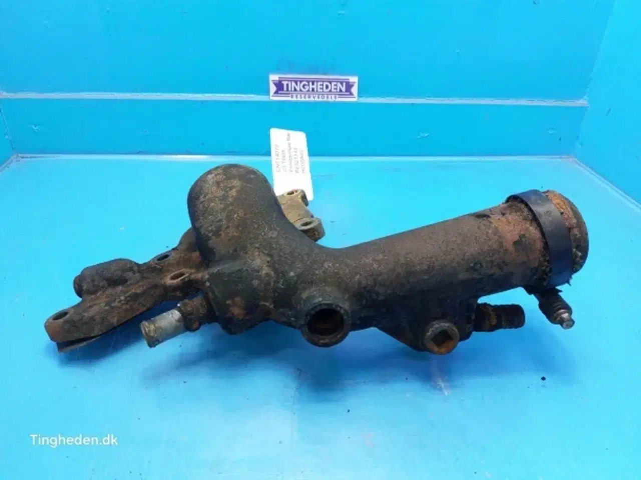 Billede 8 - John Deere 6090HZ003 Vandpumpe Rør RE523340