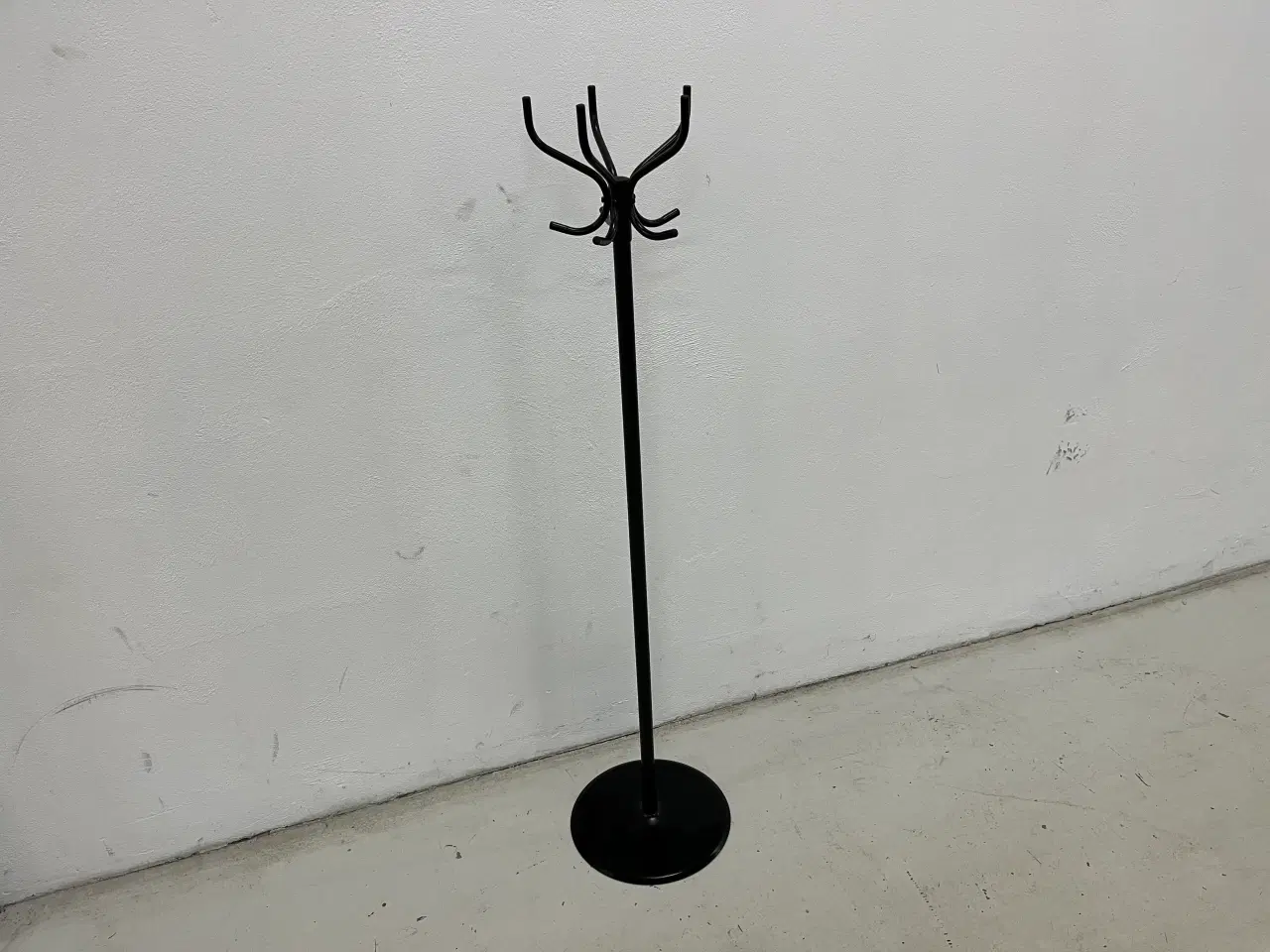 Billede 2 - Stumtjener fra Bilbao