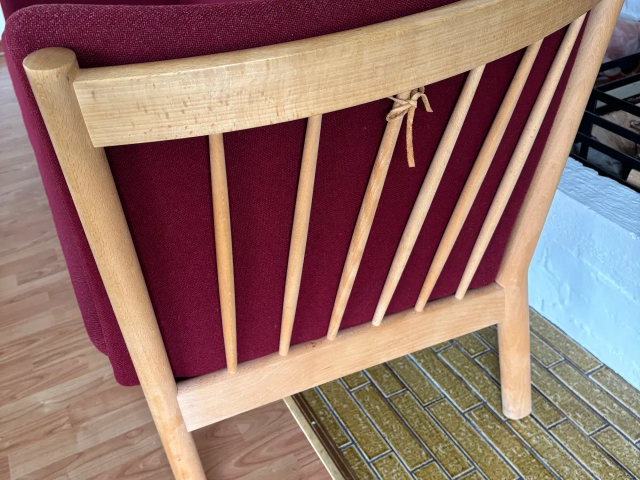 Billede 3 - FDB-møbler, EJ159 tremmesofa, 3-pers, bordeaux