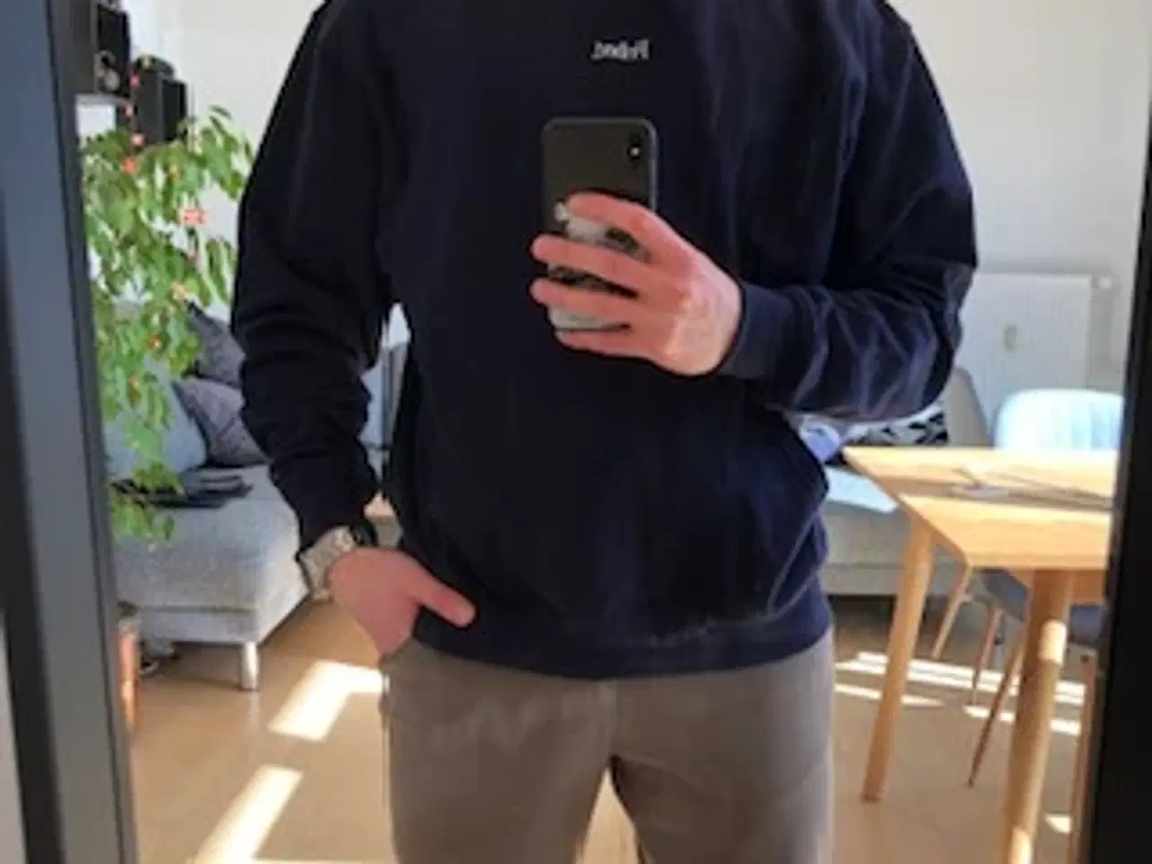 Billede 1 - Sweatshirt fra Liberal Alliance. 