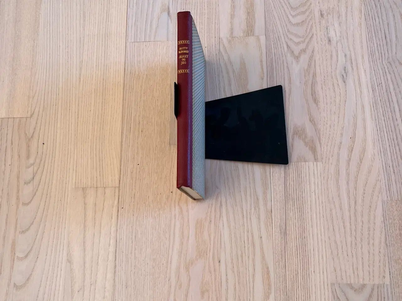 Billede 1 - Ægget og jeg - af Betty McDonald