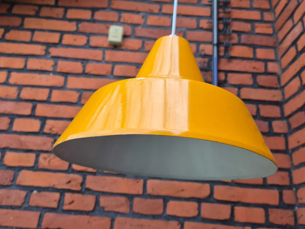 Billede 8 - Herlig gul værkstedspendel 