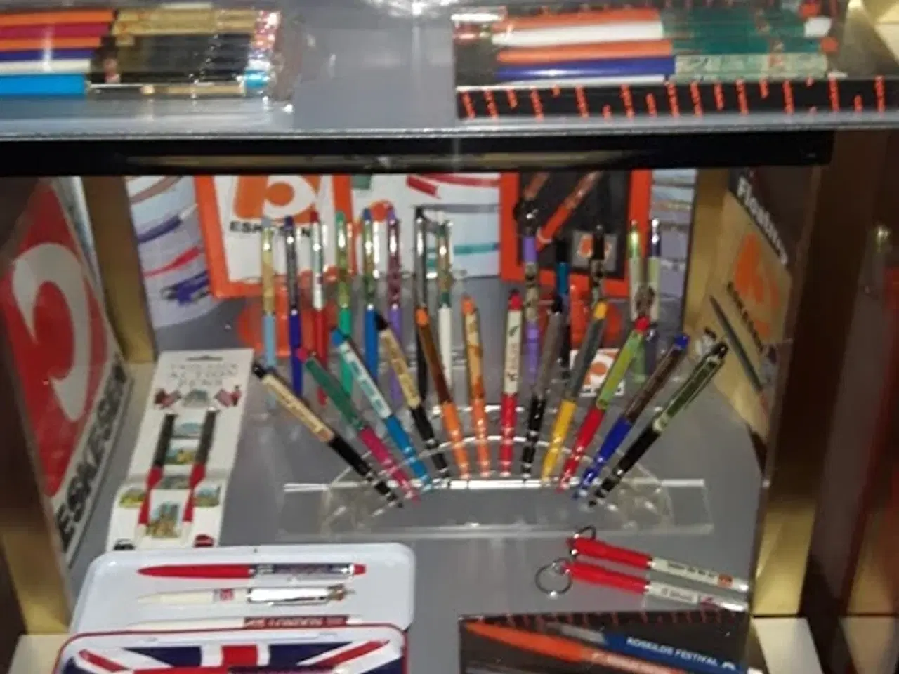 Billede 3 - FLOATPENNE KØBES  (DEM MED "VAND" I