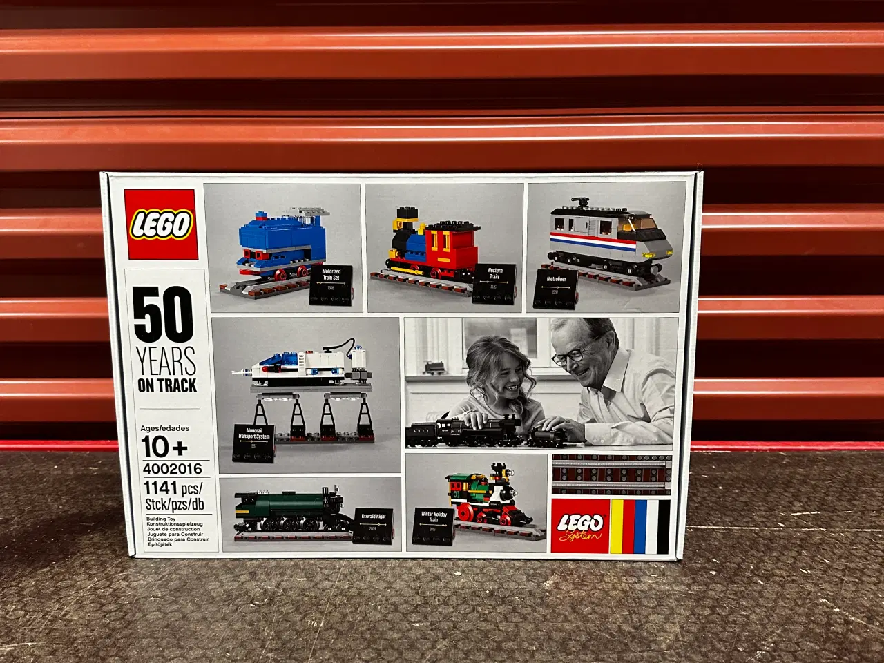 Billede 1 - Lego 4002016 // 50 years on track