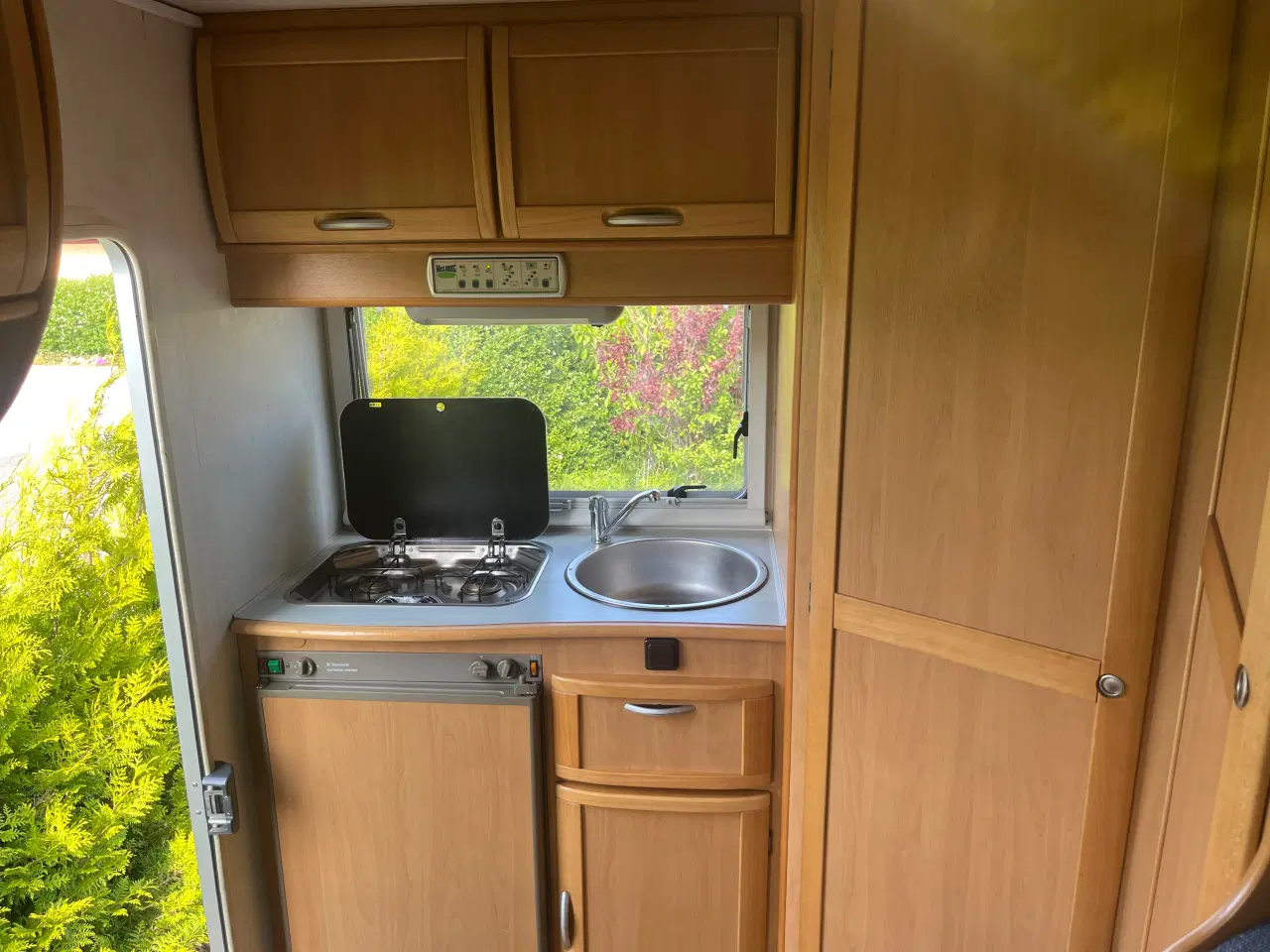 Billede 6 - Nysynet og velholdt autocamper sælges
