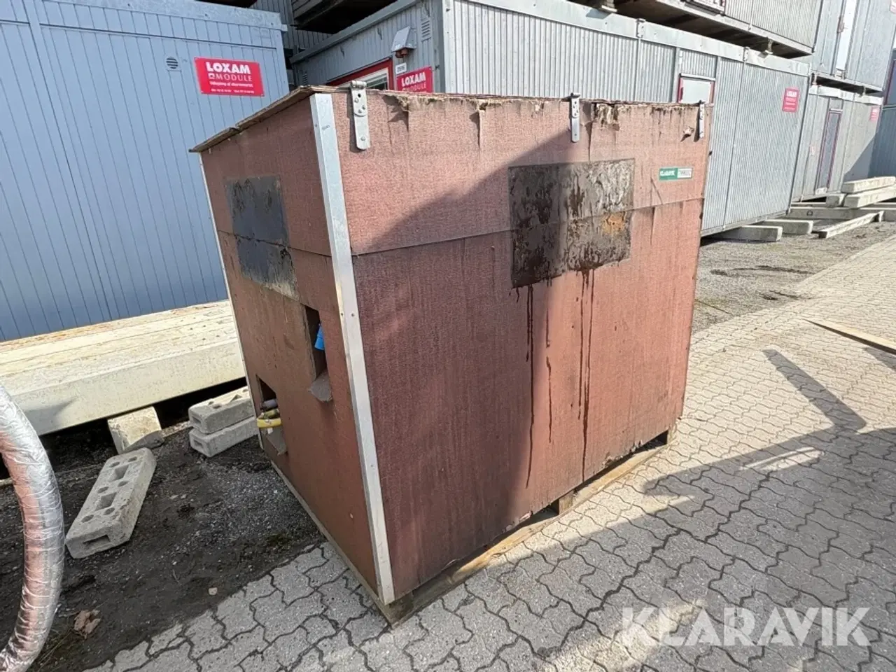 Billede 2 - Isoleret kasse med vandtank