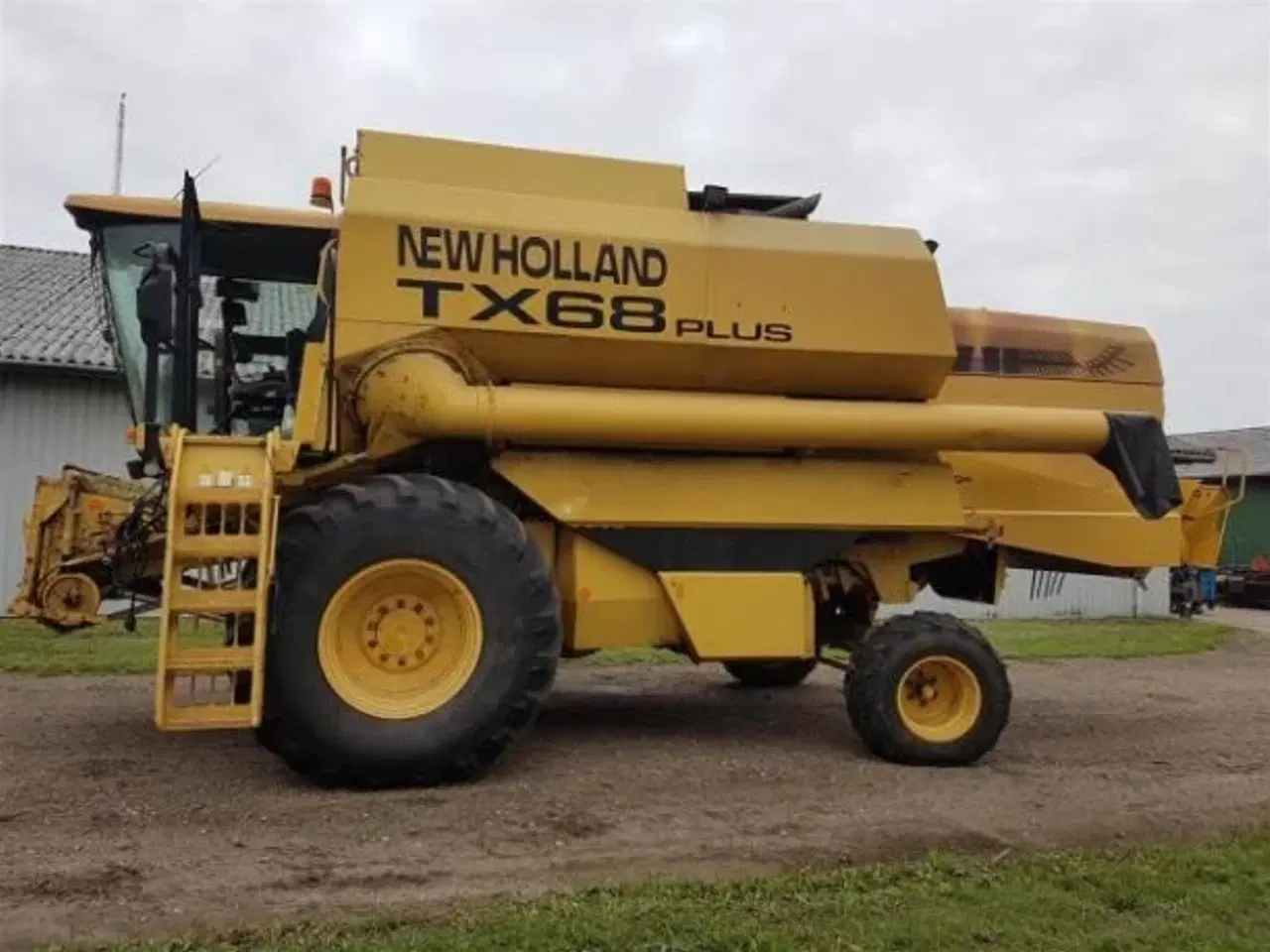 Billede 1 - New Holland TX68 PLUS Sælges i dele/For parts