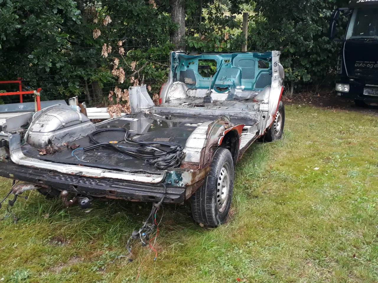 Billede 9 - VW T4 2,5 Tdi. Caravelle, år 1997. i stumper. 