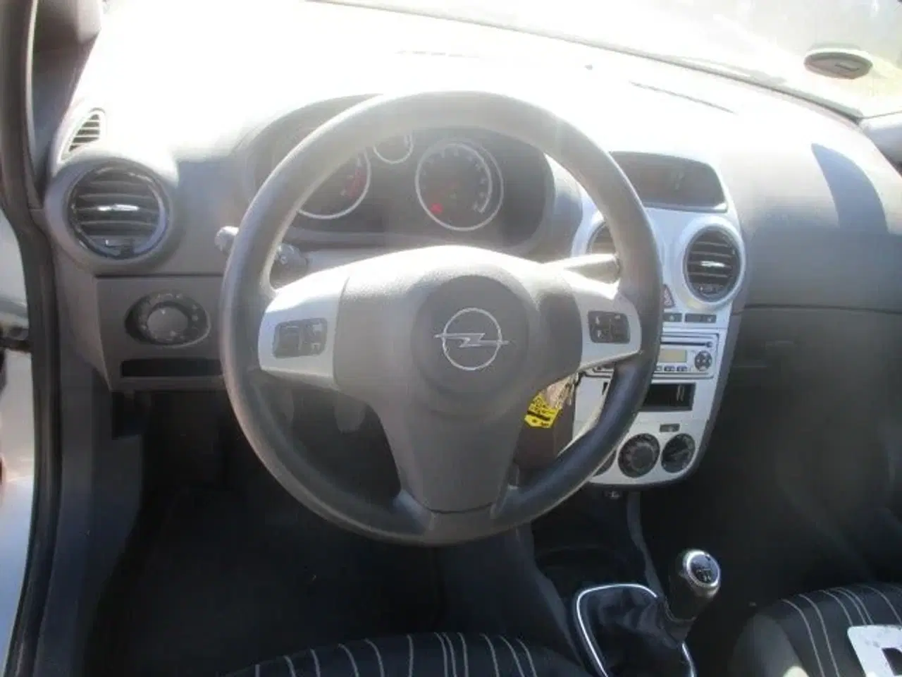 Billede 9 - Opel Corsa 1,4 16V Cosmo
