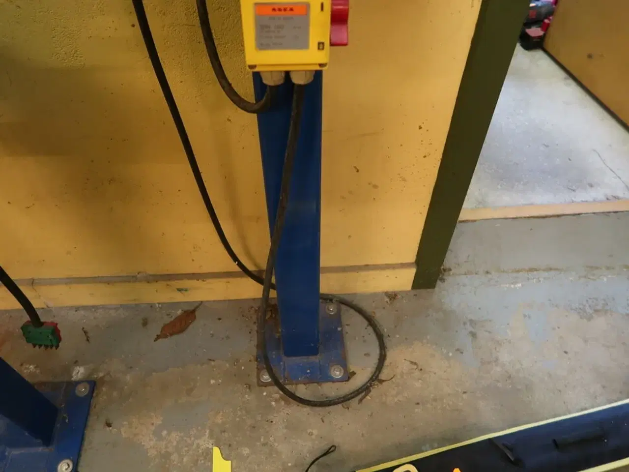 Billede 5 - Bænksliber på stand