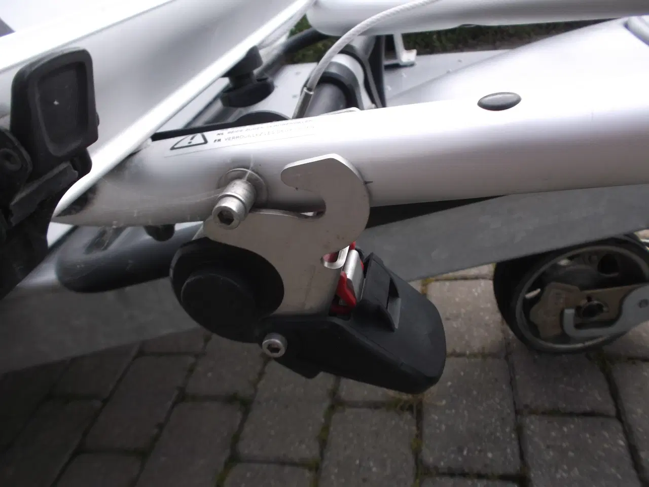 Billede 4 - Thule Cykelstativ til 2 cykler/ elcykler med lås.