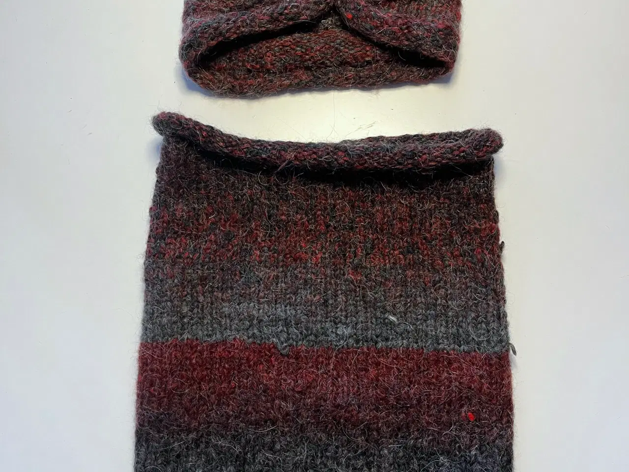 Billede 12 - 5 forskellige hjemmestrikket sjaler/tørklæder